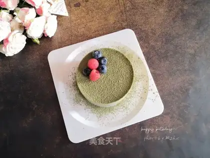 Tea mousse cake
