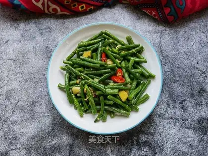 Olive oil, fried beans