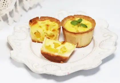 Pineapple pudding