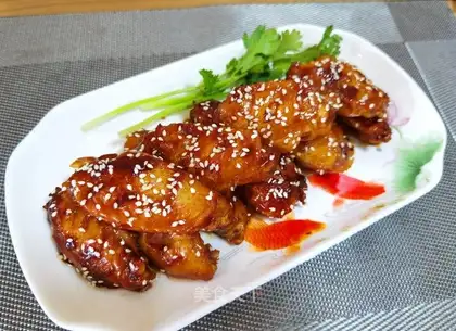 Honey chicken wings