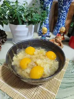The silver ears