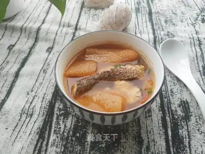 Tomato mackerel soup
