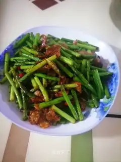 Garlic fried meat