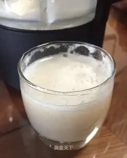 Squeaky gravy