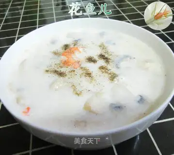 Chicken chest mushroom soup