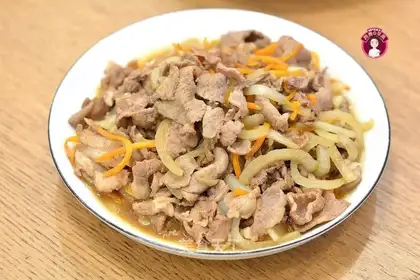 Onion pops lamb