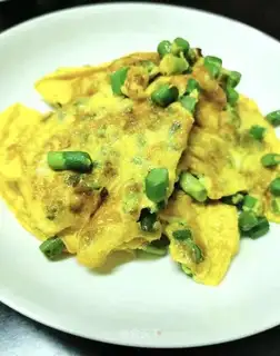 Garlic fried eggs