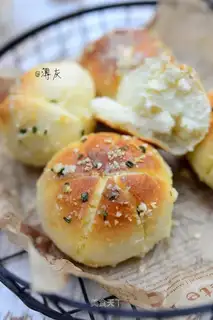 Garlic cheese bag