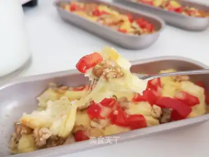 Tomato cheese bread