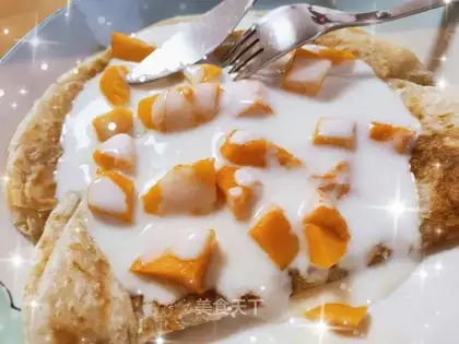 Mango yogurt cheesecake