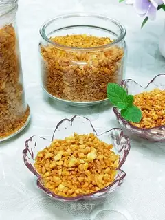 Fried garlic