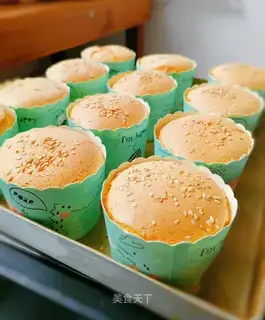 Chi Fung Cup cake