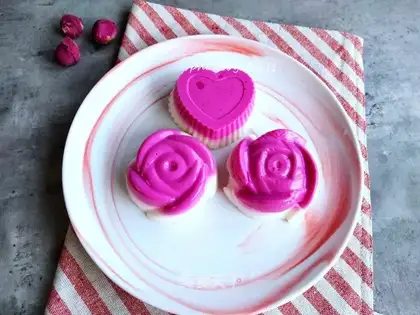 Rose cream