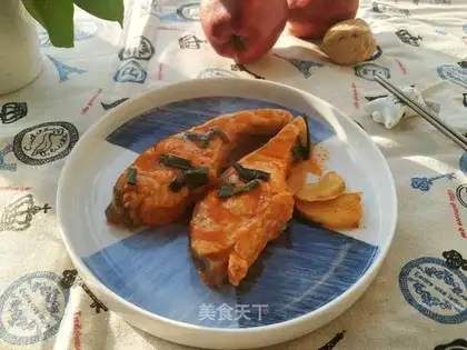 Tomato bluefish