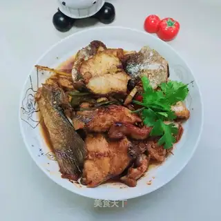 Soy and squirt fish