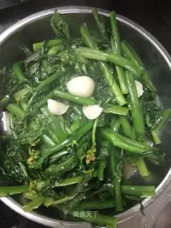 Garlic rinds