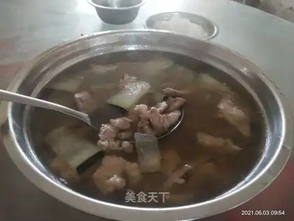 Skinny pork liver soup