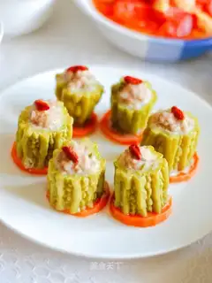 Meat made of bitter melons