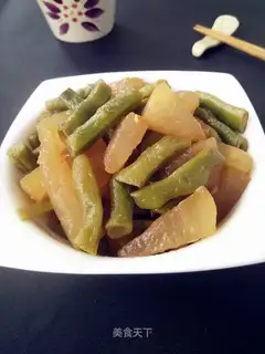 Bean-breaded melon