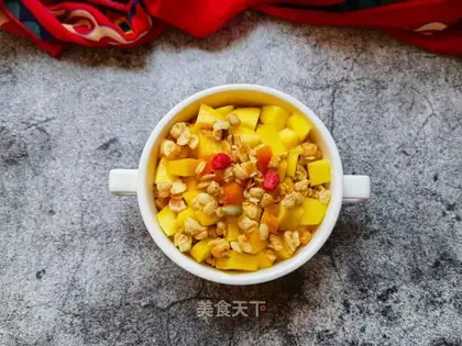 Sour cream with fruit