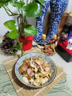 Onion fried intestines