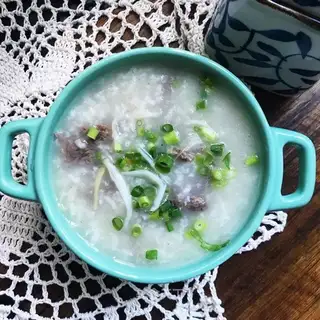 Silverfish beef porridge