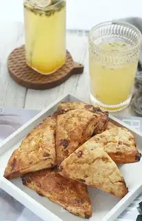 Corn cheese scone