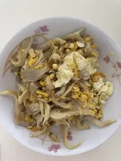 Fry eggs