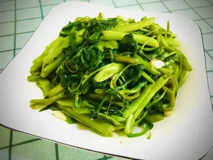 Garlic cabbage