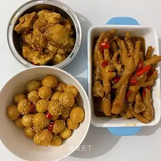 Beer chicken claws
