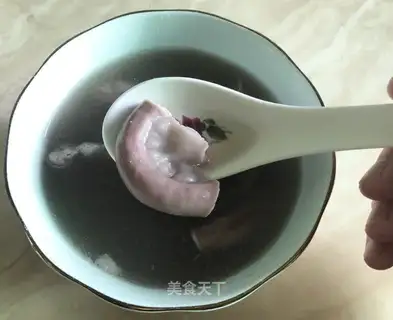 Puffy chicken shit soup