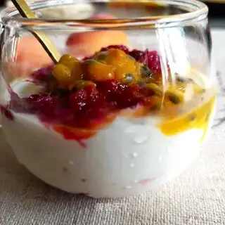 The flowers make yogurt