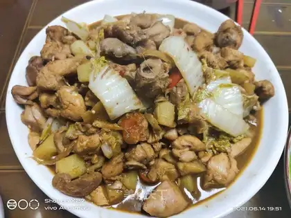 Rotten cabbage and chicken