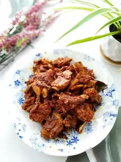 Red burn ribs