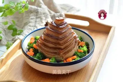 Plum pagoda meat