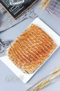 Fried omelet with hot sauce
