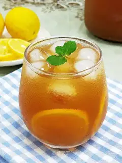 Lemon iced tea