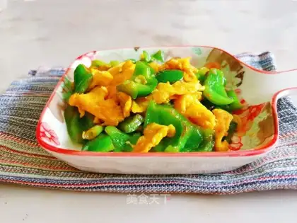 Pepper fried eggs