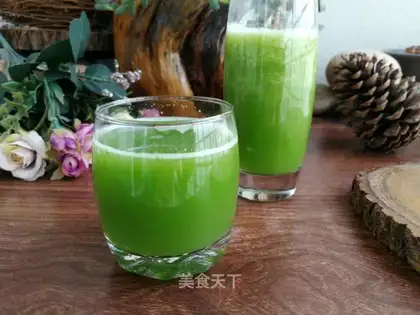 Honey cucumber juice
