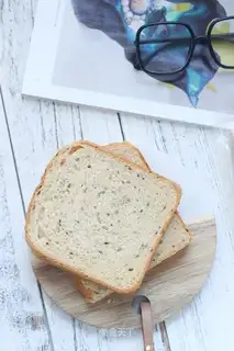 Black sesame peanut butter bread