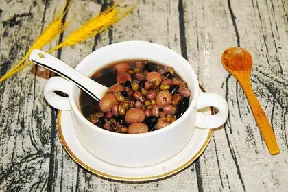 Red Bean Lotus soup