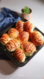 Bread with stripes