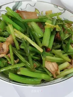 The celery is made of meat