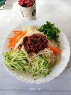Fried noodles