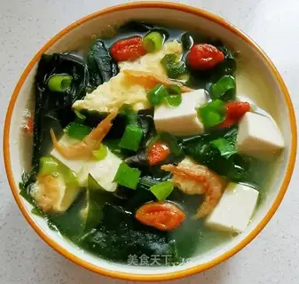 Soup with tofu