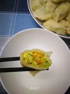 Cracker egg dumplings