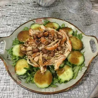 Chicken gravy salad