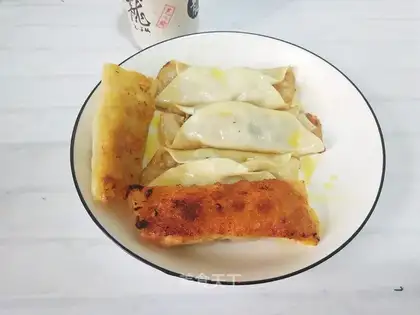 Spicy pot sticker