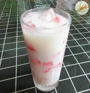 Watermelon lactate bubble water