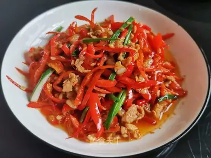Paprika fried meat
